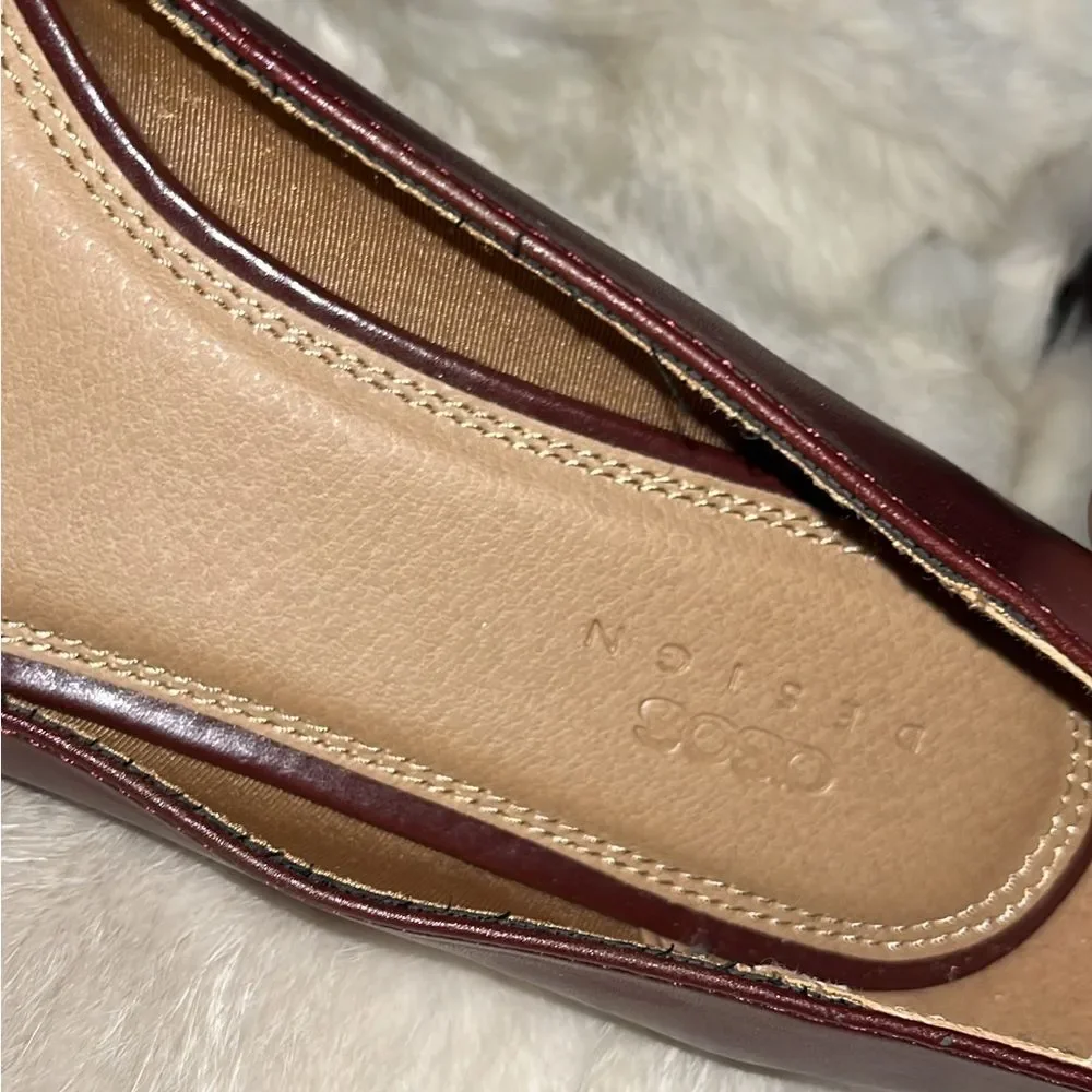 Chic Old Money Burgundy Pointed Toe Flats W/ Horse bit Gold Hardware Sz 7